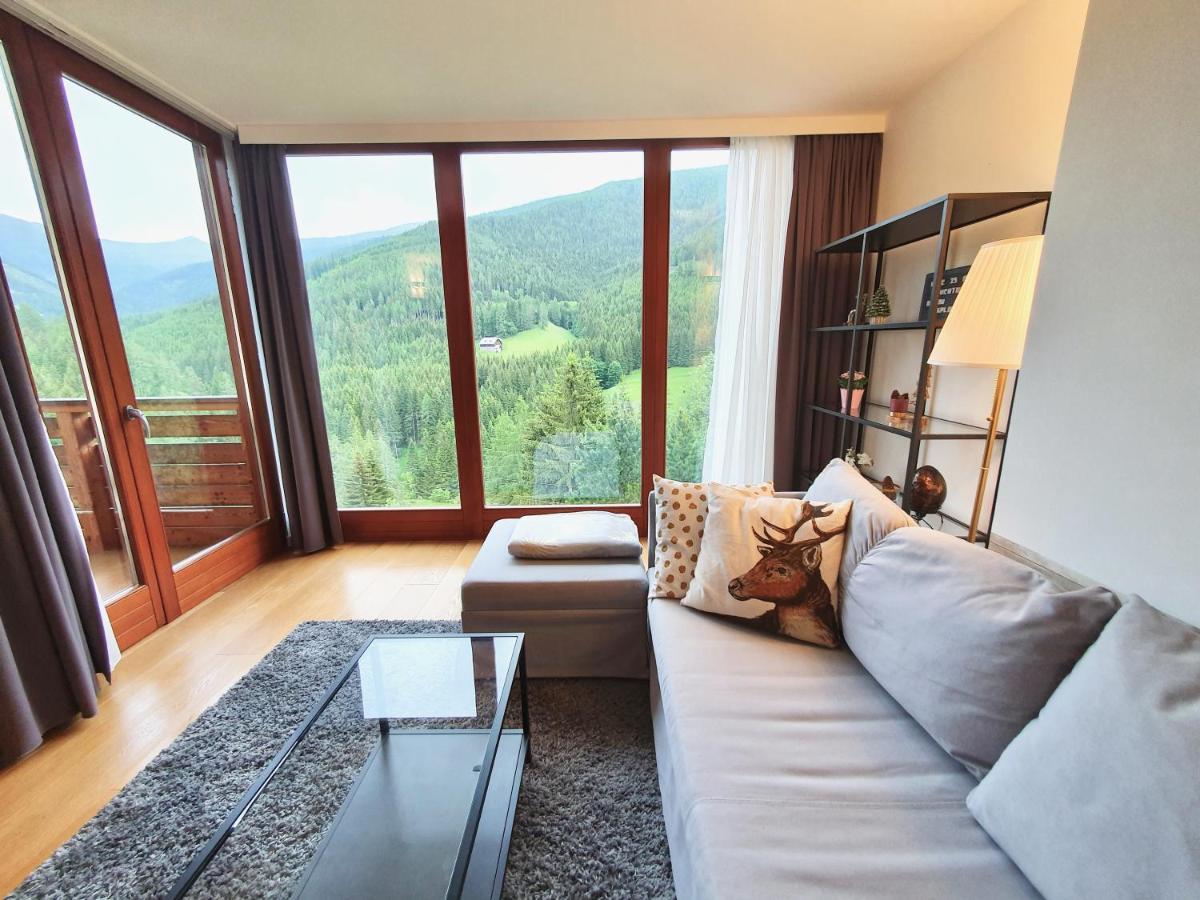 Magic View @ Rosie Chalet Appartement Bad Kleinkirchheim Buitenkant foto