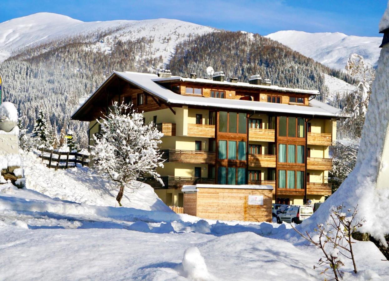 Magic View @ Rosie Chalet Appartement Bad Kleinkirchheim Buitenkant foto